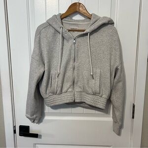 Abercrombie & Fitch Essential Cropped Full Zip Hoodie Medium